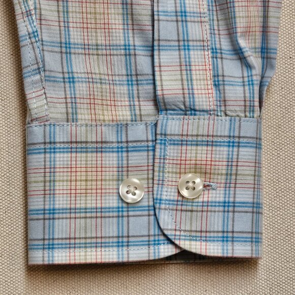 Charleston Threads Button Down L - Picture 6 of 7